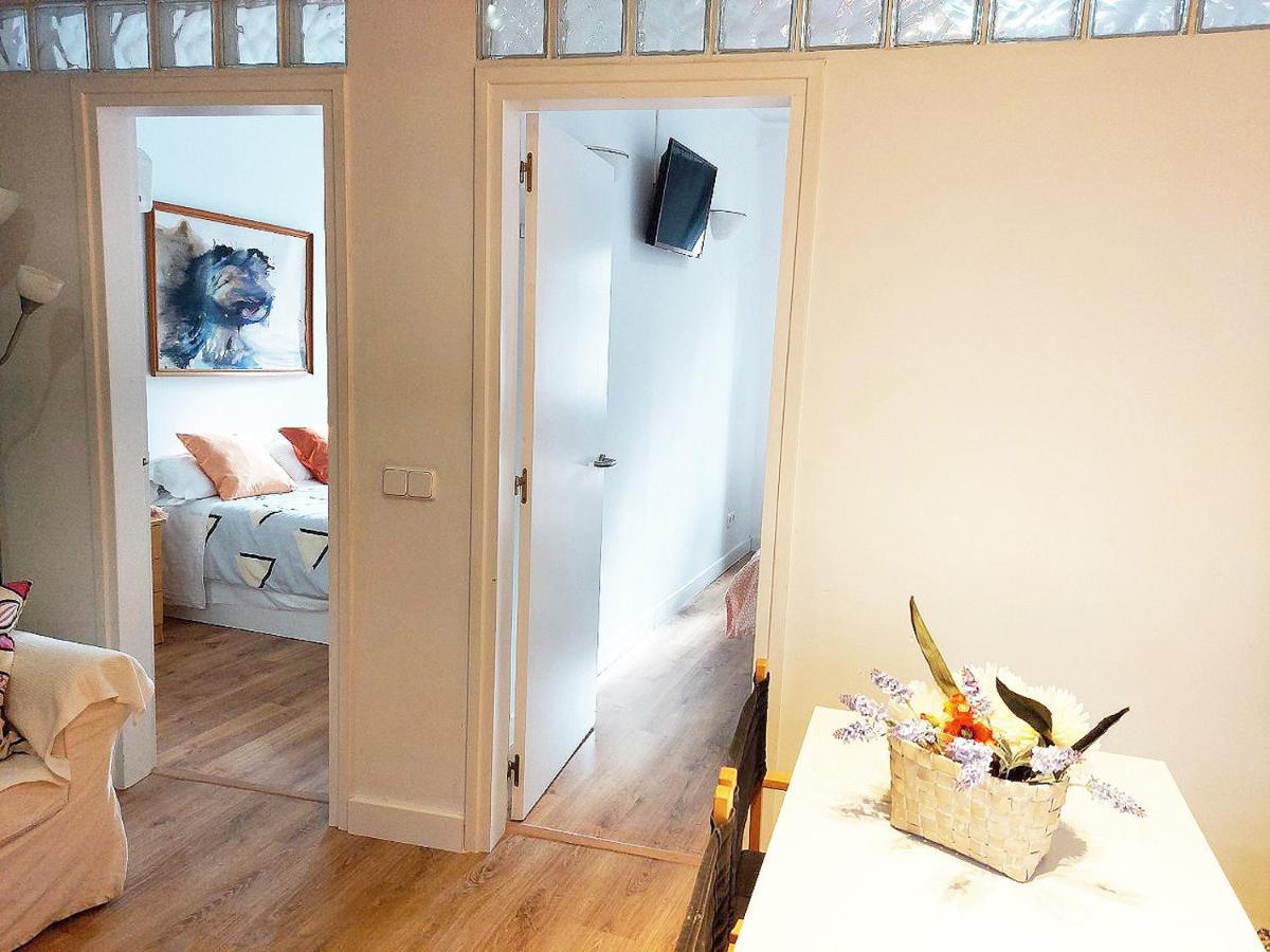 Apartament Fira